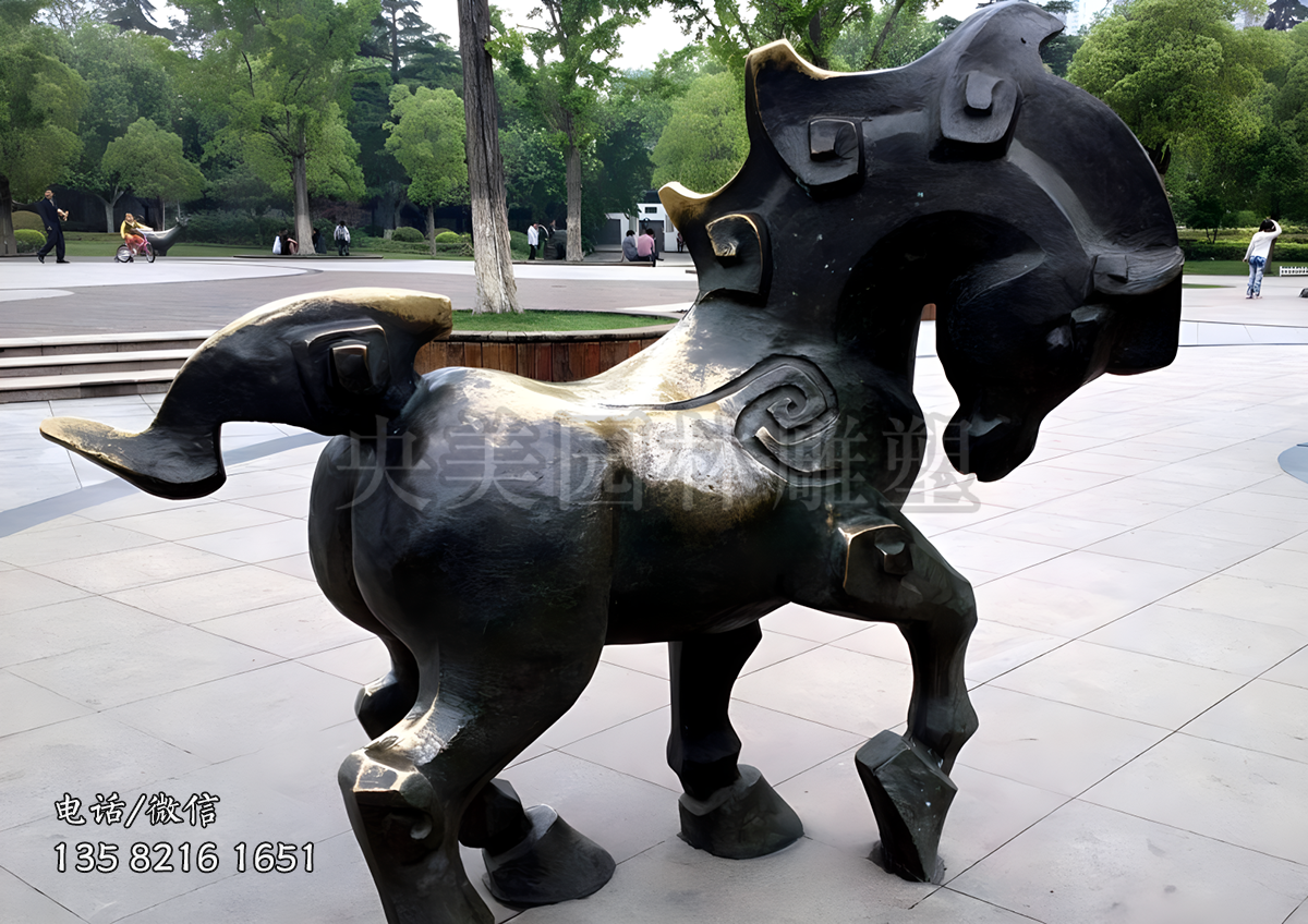 午馬十二生肖動(dòng)物銅雕