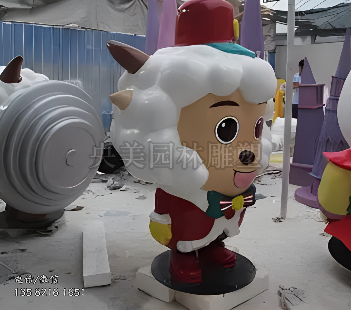 玻璃鋼動(dòng)漫喜羊羊雕塑