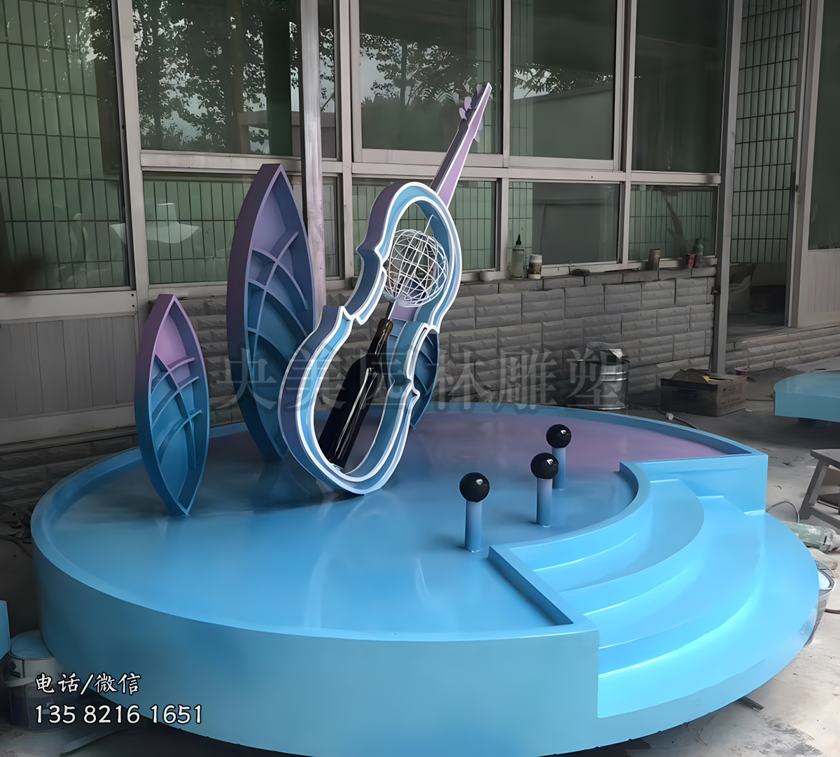 不銹鋼抽象吉他舞臺(tái)雕塑擺件