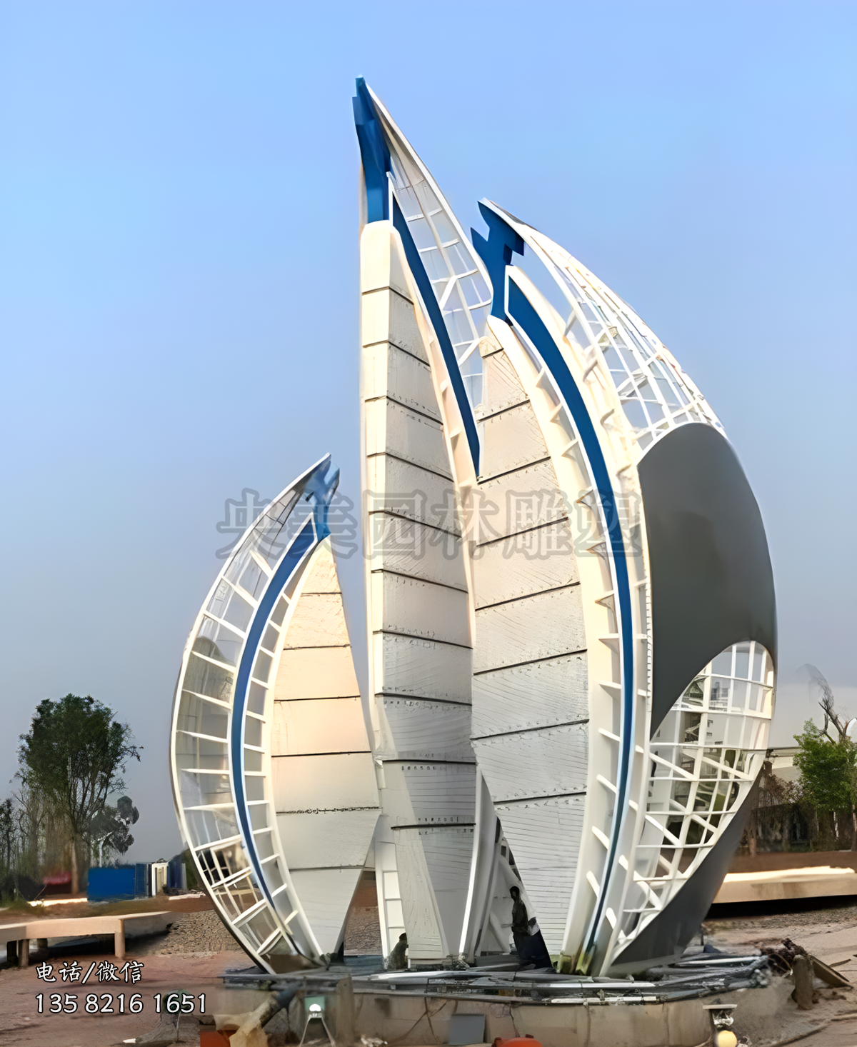 不銹鋼帆船景觀雕塑