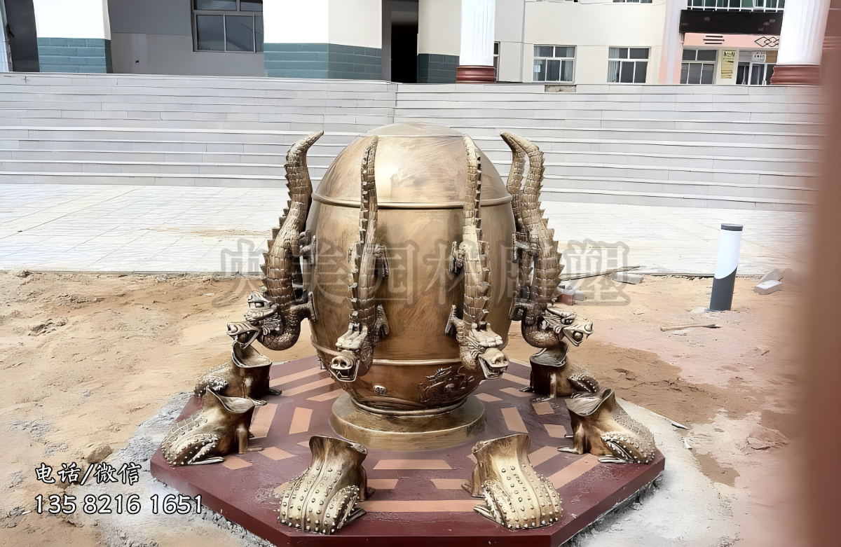 鑄銅地動(dòng)儀雕塑