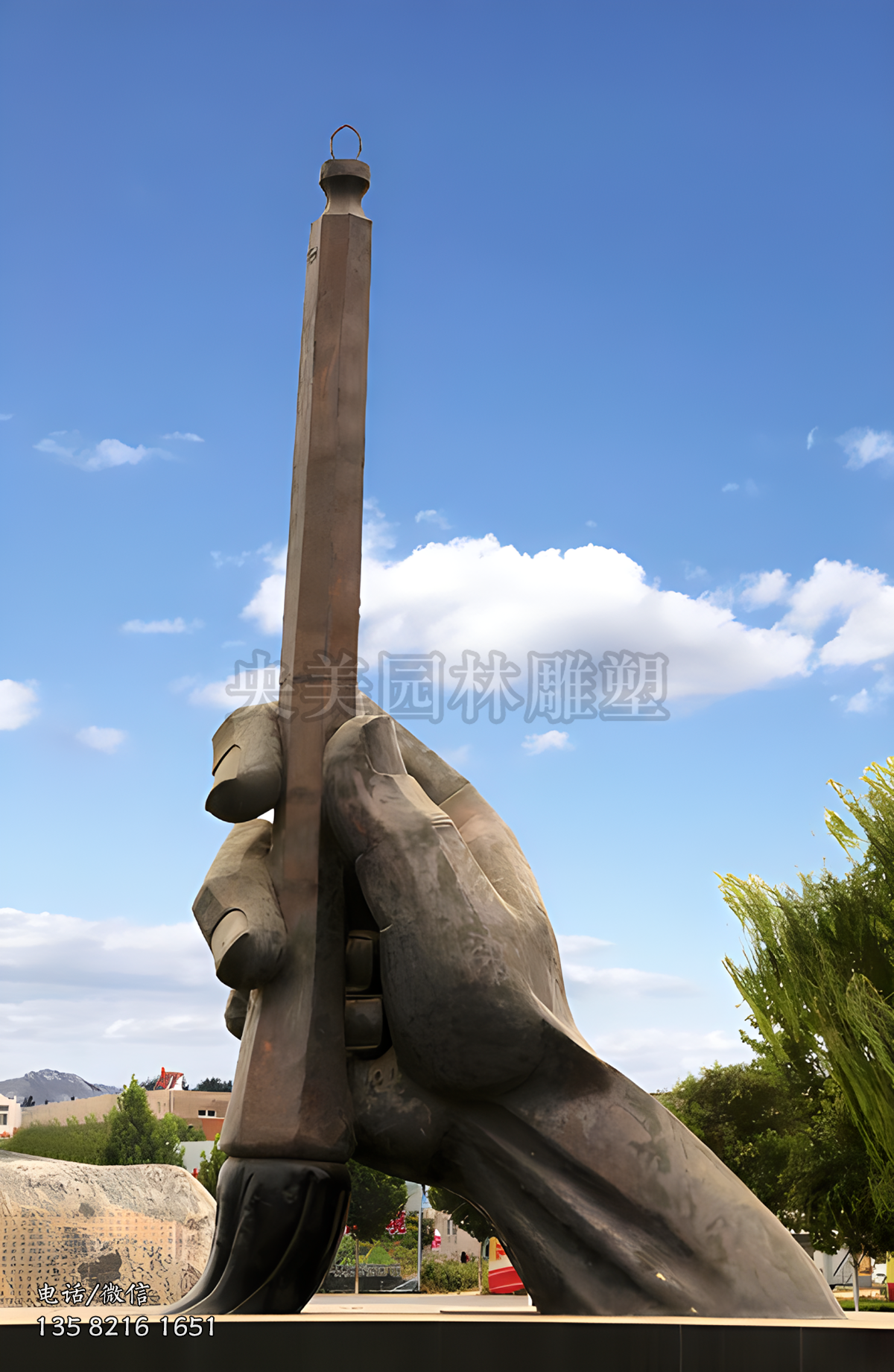 手持毛筆寫字的手型景觀雕塑