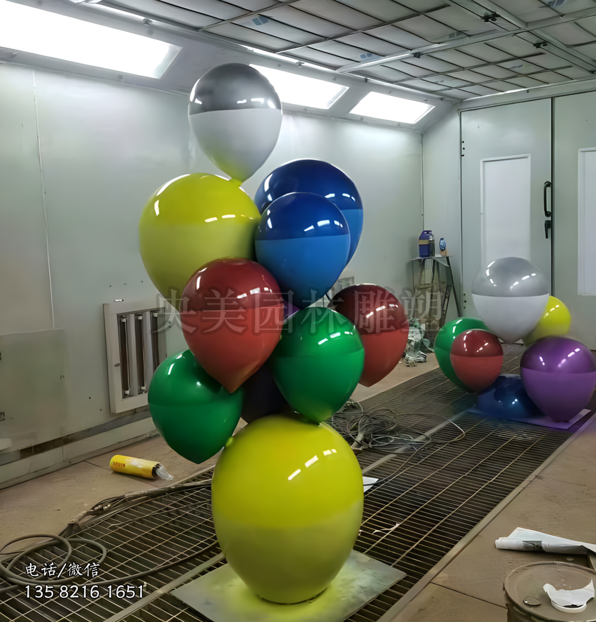 玻璃鋼噴鍍氣球景觀雕塑